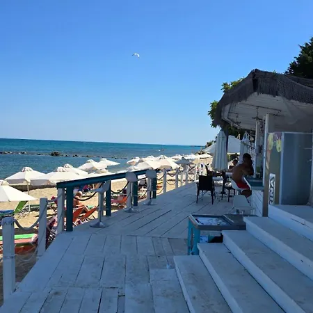 La Escape Apartman *