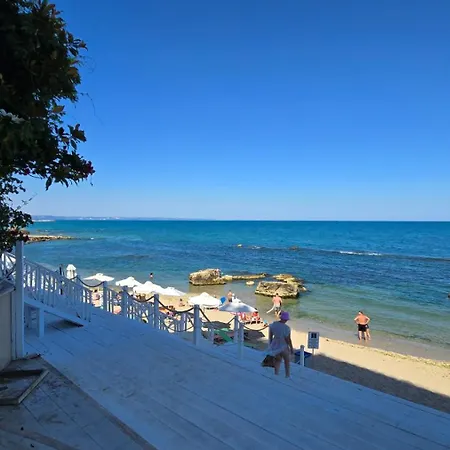 La Escape شقة فارنا